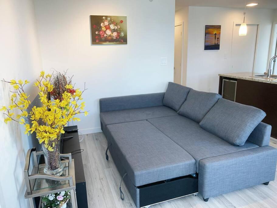 شقة Downtown 3Br/2Ba+Views+Skytrain+Free Parking فانكوفر المظهر الخارجي الصورة
